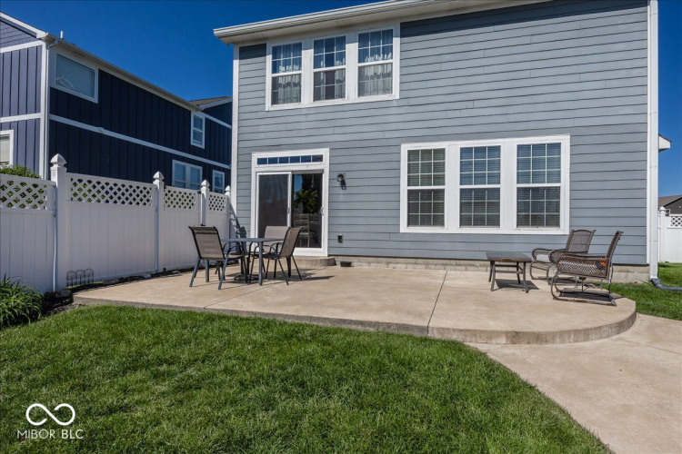 Listing Image 32