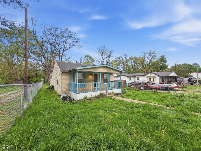 Listing Image 3