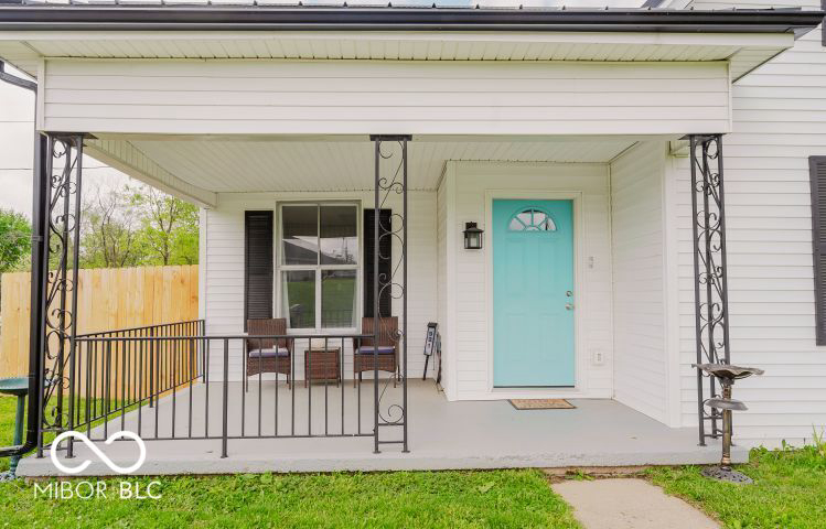 Listing Image 3