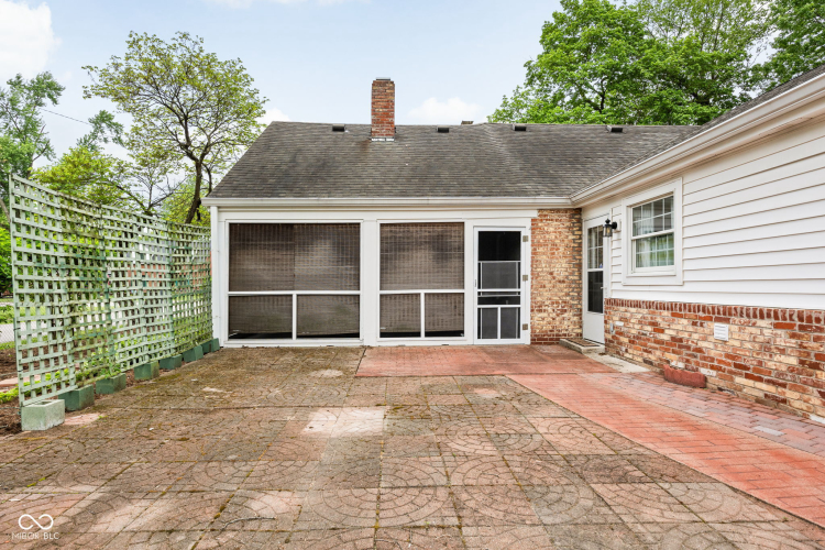 Listing Image 40