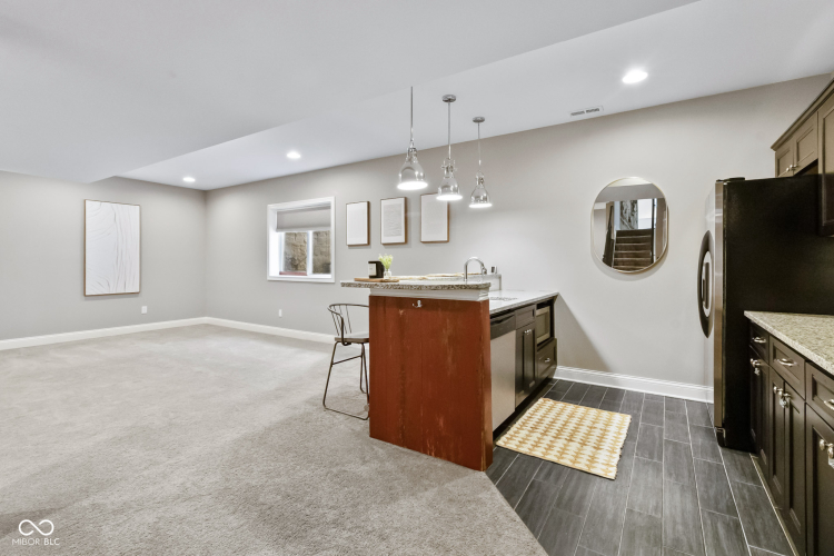 Listing Image 65