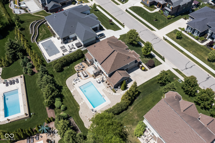 Listing Image 73