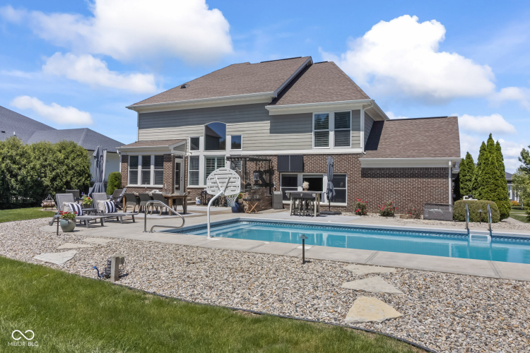 Listing Image 81