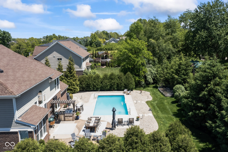 Listing Image 82