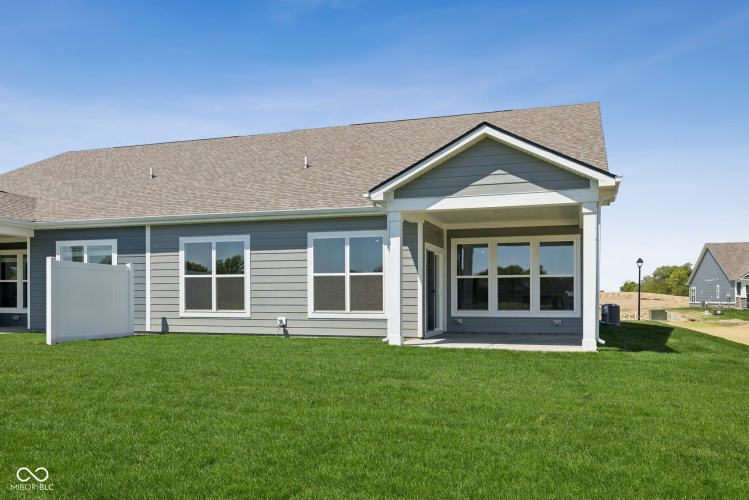Listing Image 18