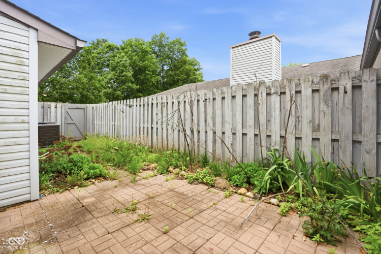 Listing Image 21