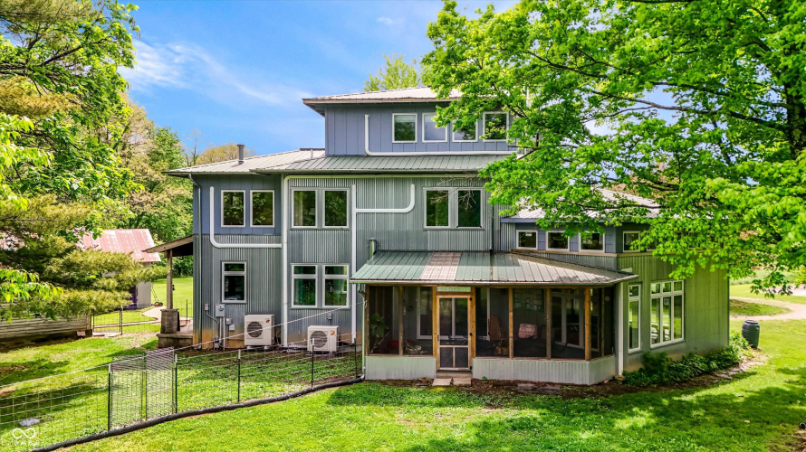 Listing Image 2