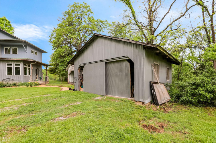 Listing Image 80