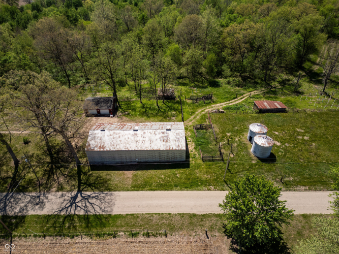 Listing Image 7