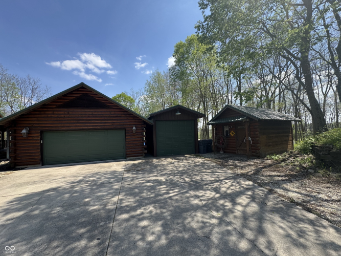 Listing Image 41