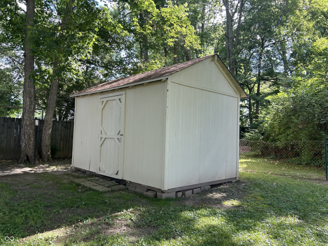 Listing Image 30