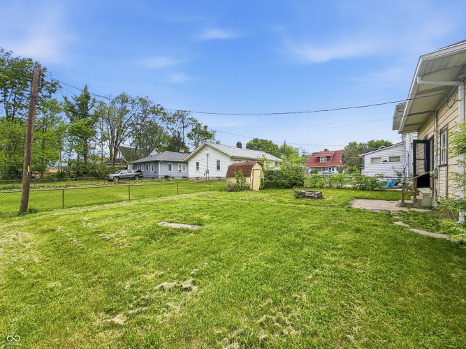Listing Image 5