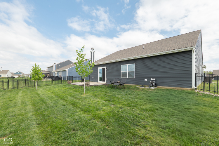 Listing Image 27