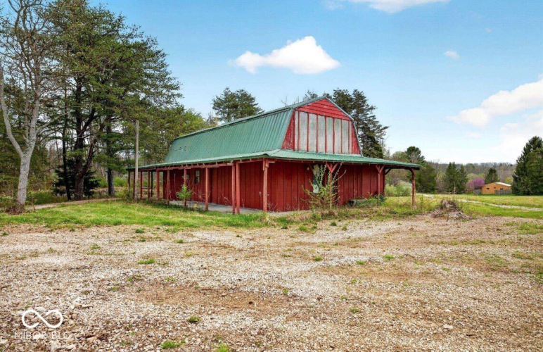 Listing Image 7