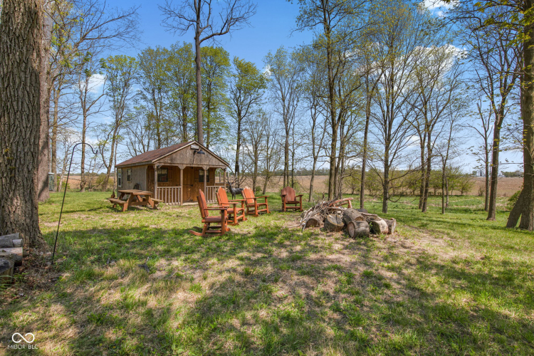 Listing Image 107