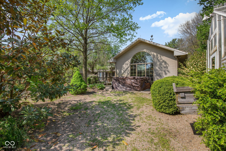 Listing Image 57