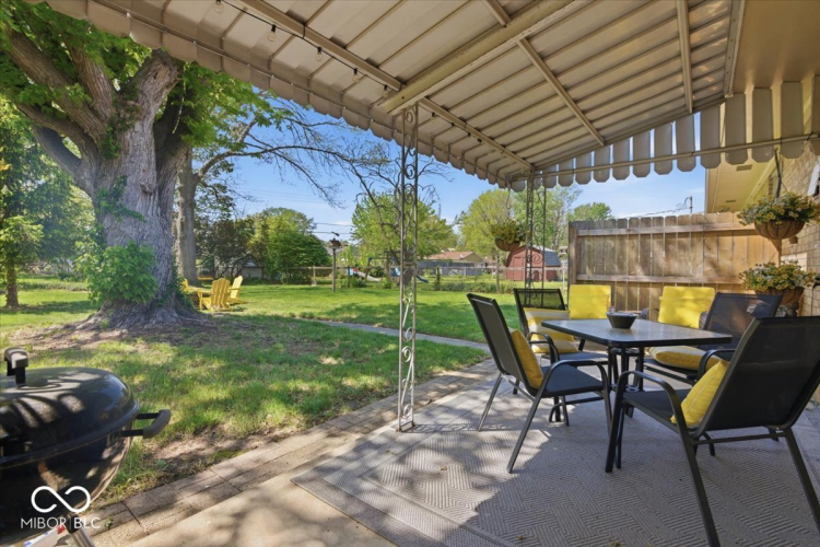 Listing Image 22