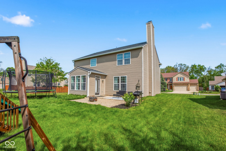 Listing Image 44