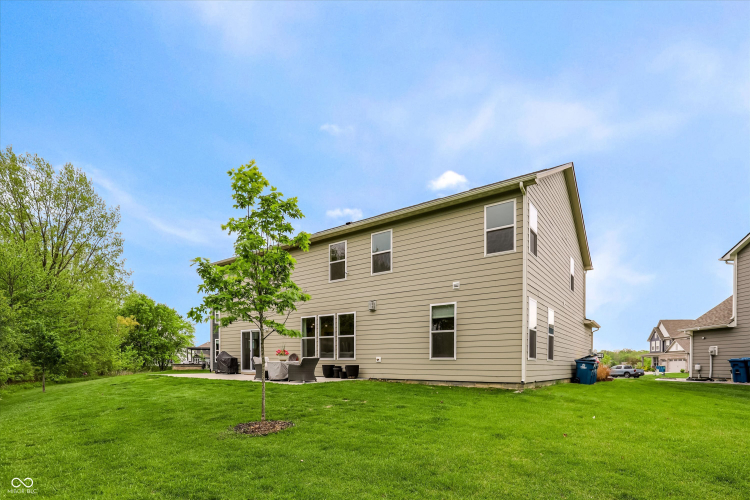 Listing Image 60