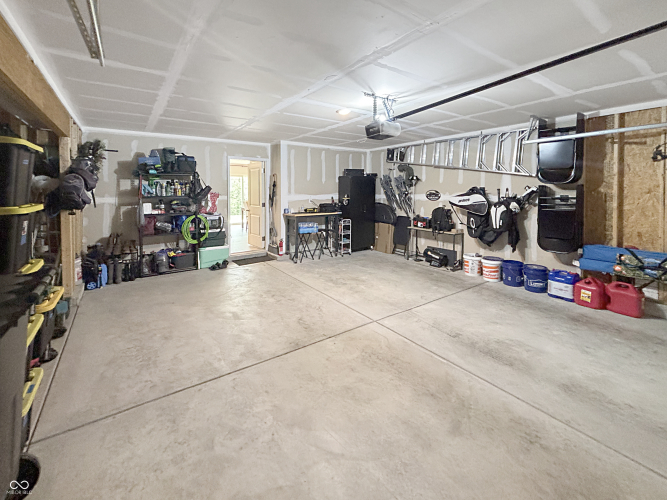 Listing Image 48