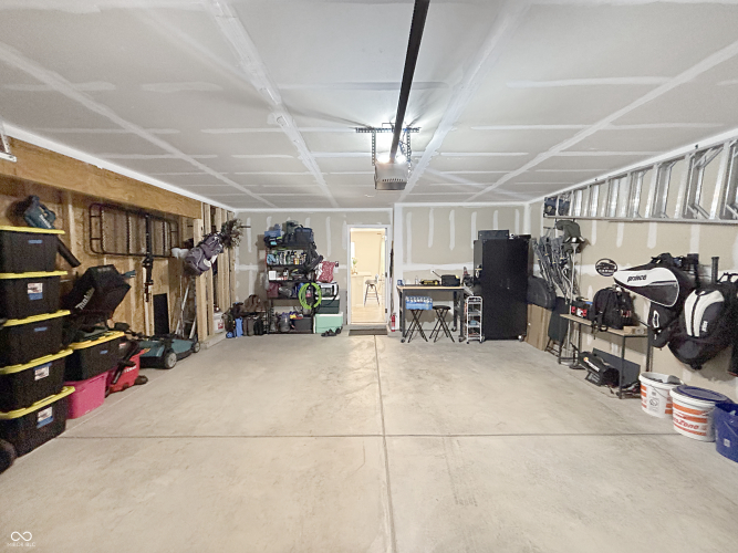 Listing Image 49
