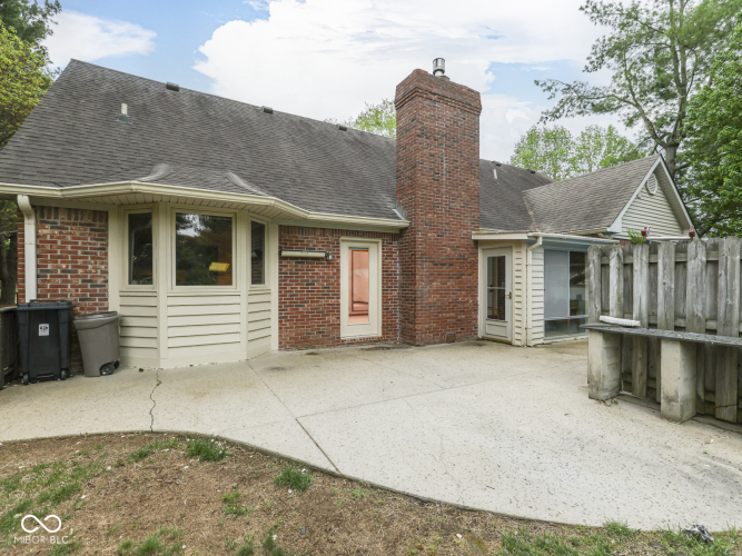 Listing Image 44