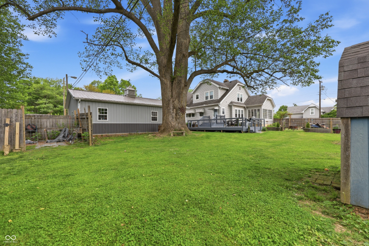 Listing Image 5