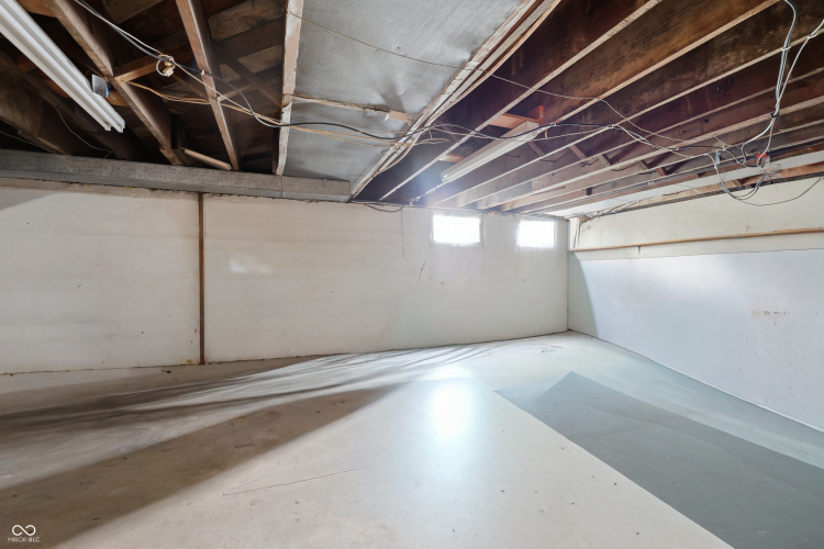 Listing Image 47