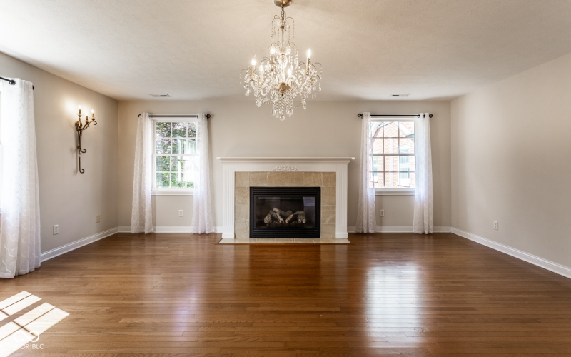 Listing Image 53