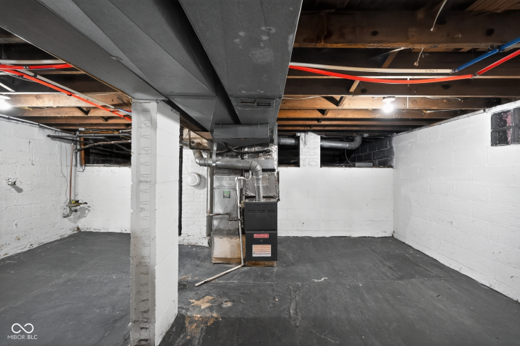 Listing Image 30