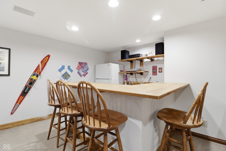 Listing Image 49