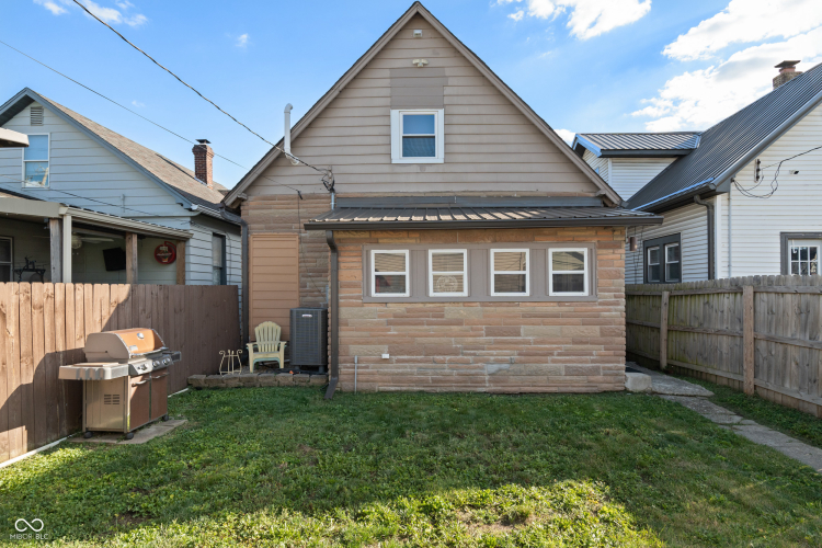 Listing Image 32