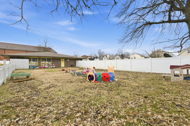 Listing Image 42
