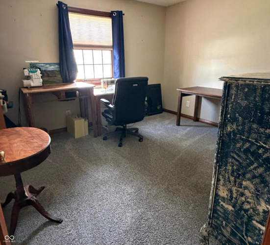 Listing Image 18
