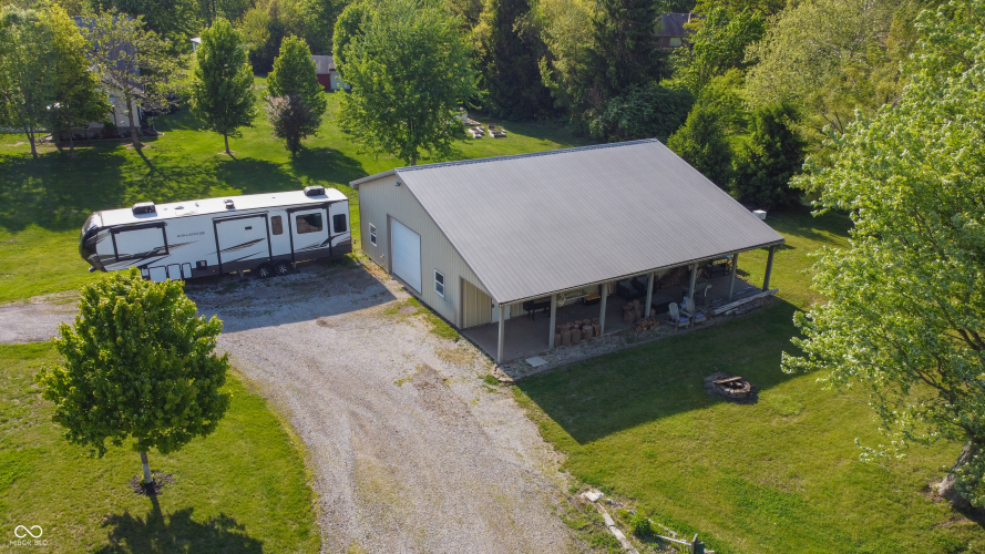 Listing Image 4