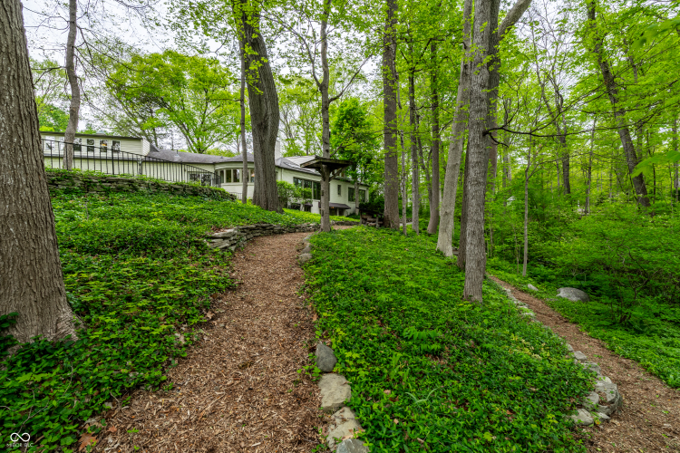 Listing Image 44
