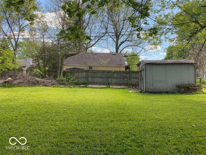 Listing Image 8