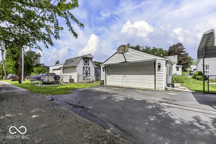Listing Image 33