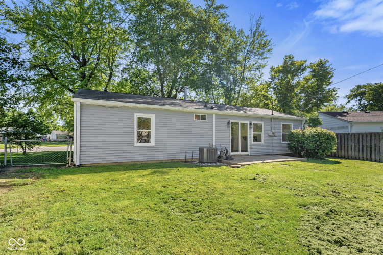 Listing Image 23