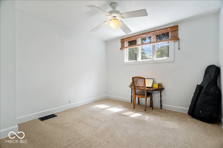 Listing Image 30