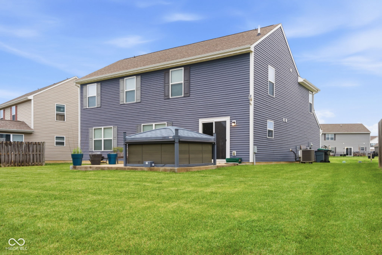 Listing Image 26