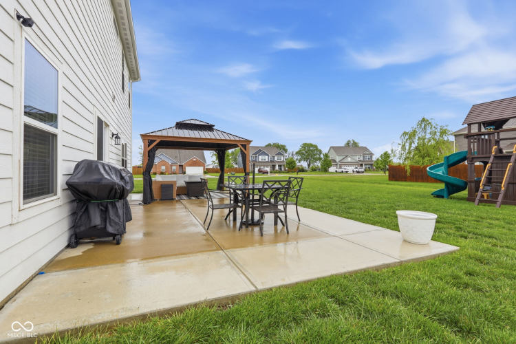 Listing Image 55