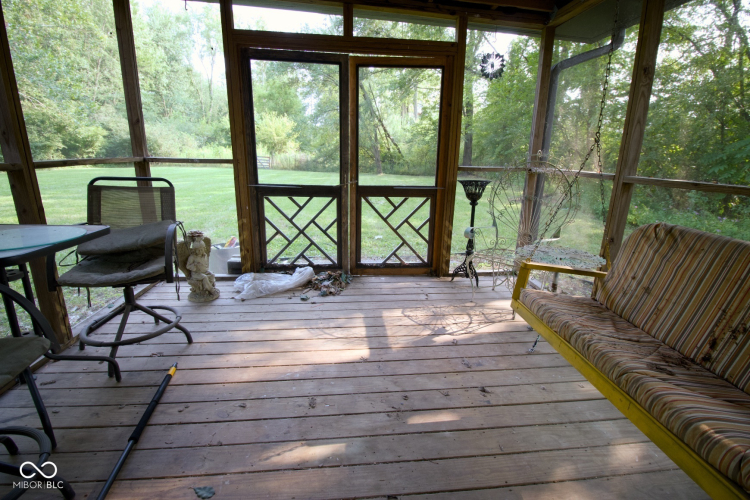 Listing Image 33