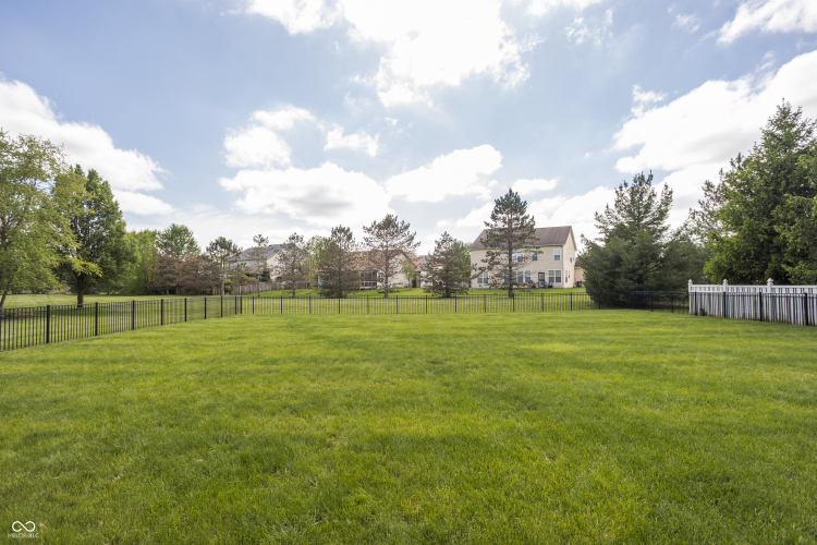 Listing Image 49