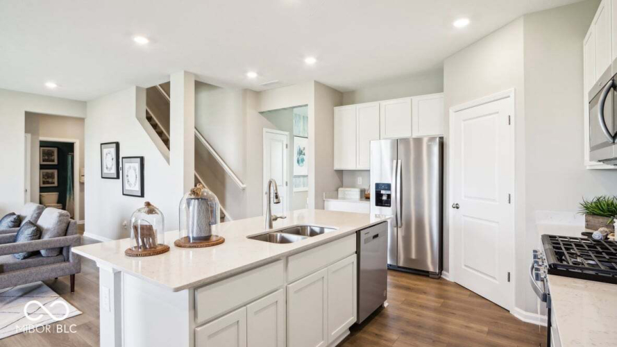 Listing Image 21