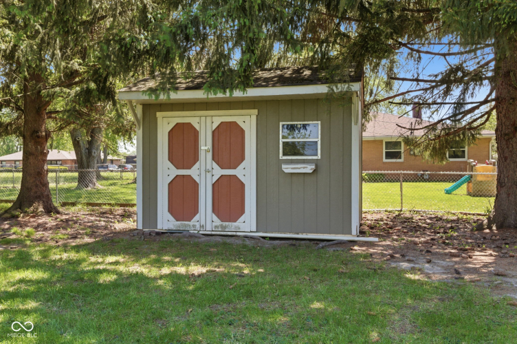 Listing Image 54
