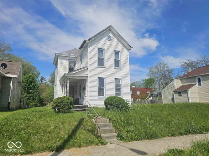 Listing Image 3