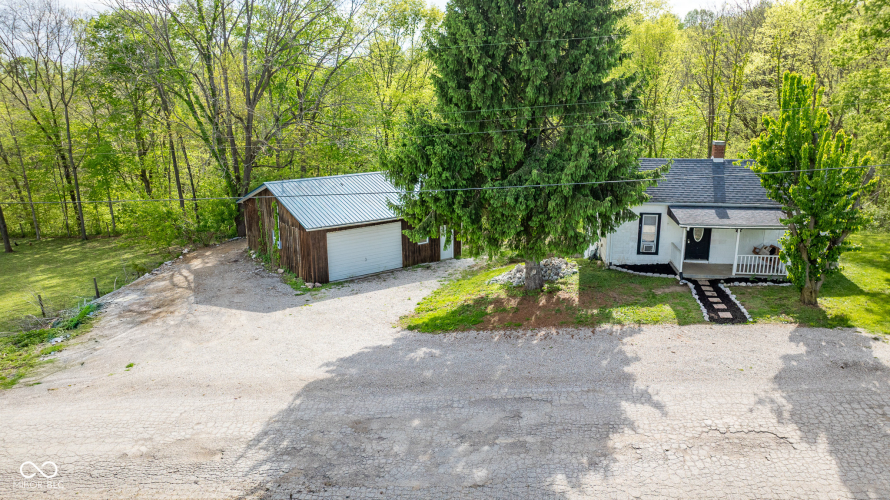 Listing Image 9