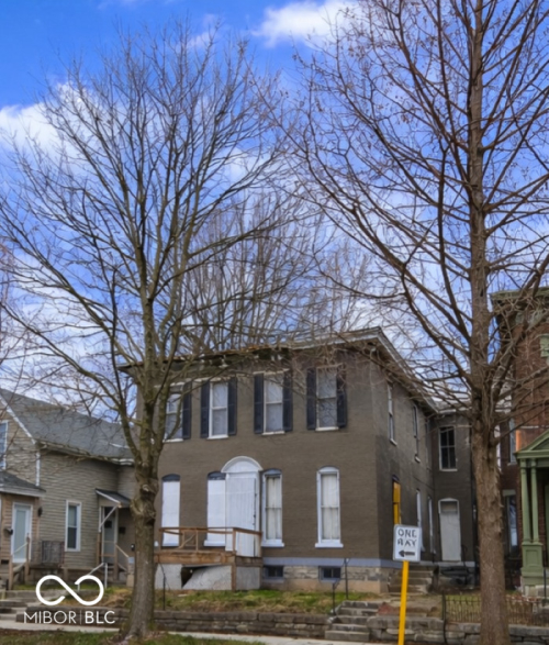 Listing Image 9