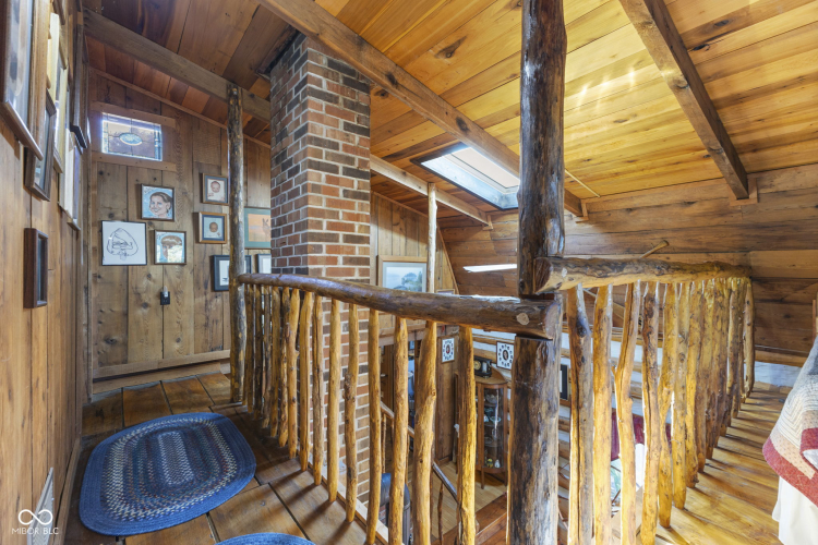 Listing Image 63
